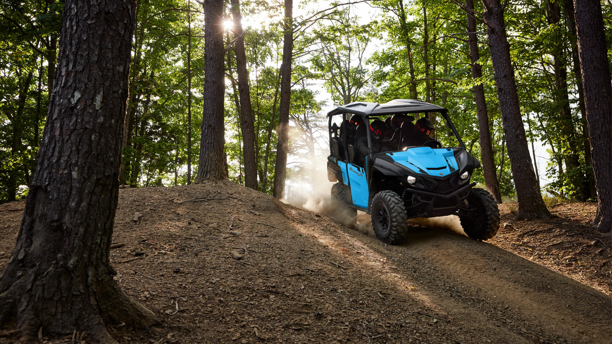 2023-Yamaha-YXF850EN-23-EU-Cyan___Yamaha_Black-Action-002-03